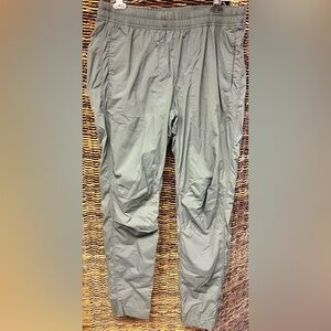 Relwen-‎ Womens Muted Olive Green Windbreaker Joggers, Size: Medium